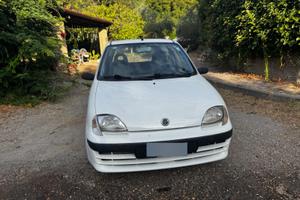 Bella macchina neopatentati