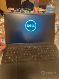 Dell Vostro 3520
