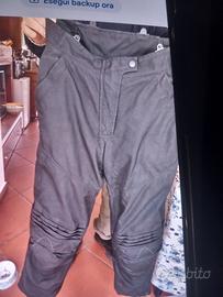 pantalone moto