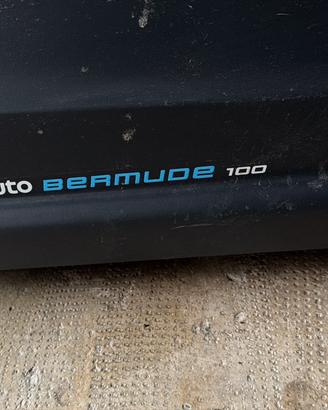 Box 100 l