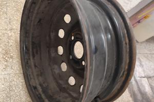 cerchio in ferro da 15 Ford Fiesta 