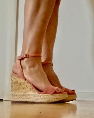 Sandali zeppa rosa