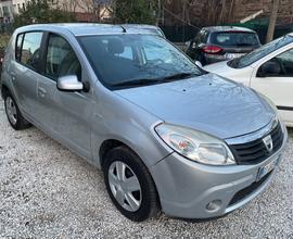 Dacia Sandero 1.4 8V GPL Ambiance