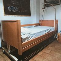 Letto assistito movimento elettrico 