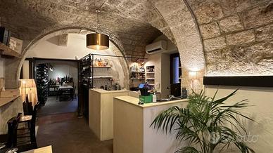 Immobile di 290 m² con 1 locale a Siracusa
