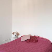 Arredamento camera Ikea e Mondo convenienza 