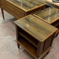 Mobili in legno massello