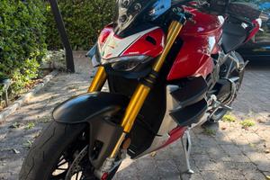 Ducati Streetfighter  S V4