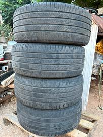 Set 4 gomme usate Pirelli 225/45/R18