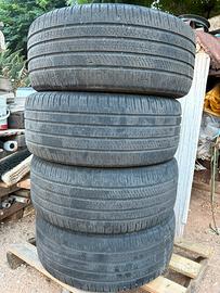Set 4 gomme usate Pirelli 225/45/R18