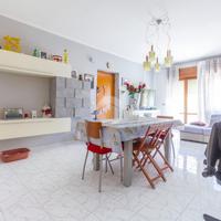 4 LOCALI A VILLABATE