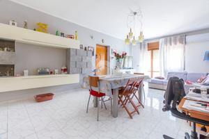 4 LOCALI A VILLABATE