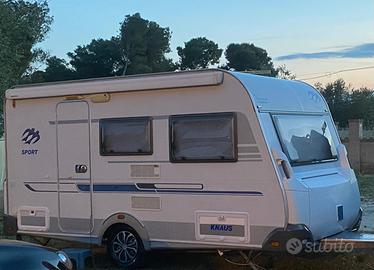 Roulotte knaus sport 400