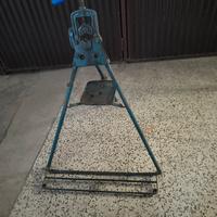 Cavalletto per tubi 