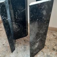 Base in marmo nero Marquina