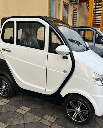 DELTA2 minicar cabinata per anziani/disabili micro
