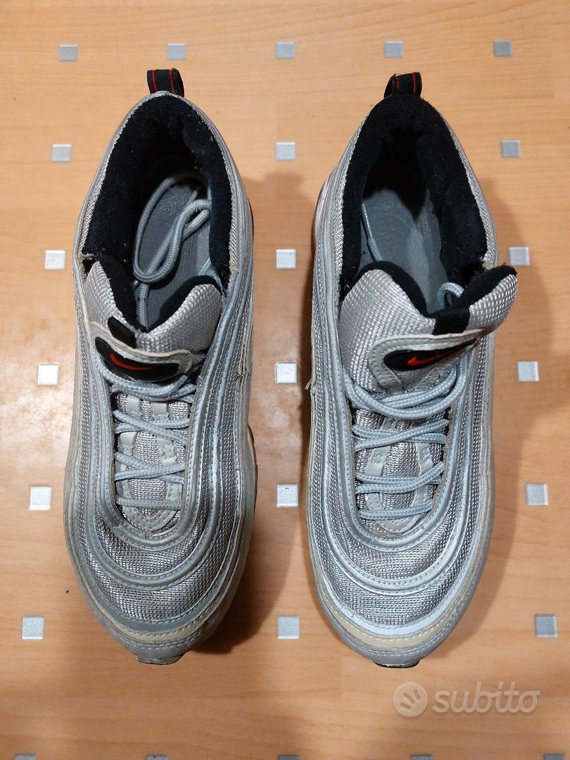 Scarpe Nike Silver Abbigliamento e Accessori In vendita a Arezzo