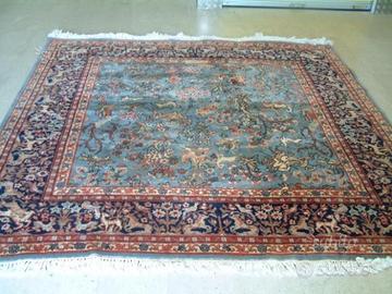 Tappeto orientale quadrato