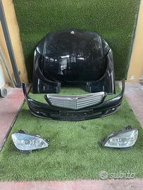 Ricambi disponibili mercedes classe c 220 2011