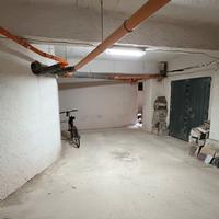 Posto auto doppio coperto in garage - via Corsica
