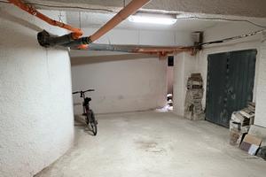 Posto auto doppio coperto in garage - via Corsica