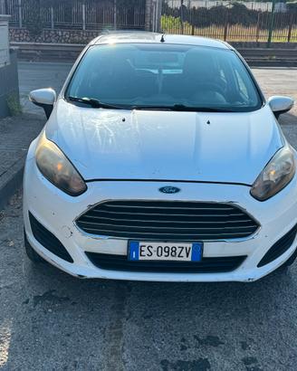 Ford Fiesta 1.5 TDCI 75 CV 5 PORTE