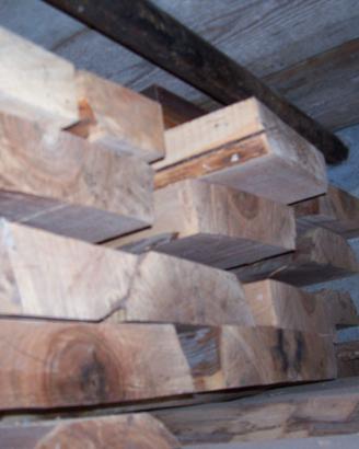 Tavole di legno pregiato