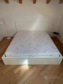 letto malm ikea 180x200 con 2 cassetti