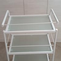 carrello porta oggetti o strumenti