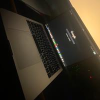 MacBook Pro 13” 2017 Display Retina