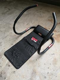 Attrezzo per addominali 