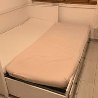 Divano letto Ikea hemnes