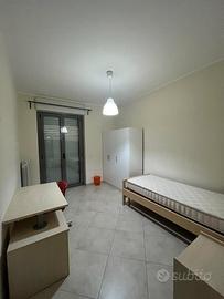 Singola in appartamento moderno