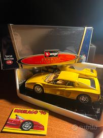 Ferrari Testarossa 1/18 Bburago