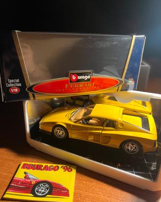 Ferrari Testarossa 1/18 Bburago