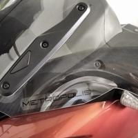 Parabrezza alto peugeot metropolis