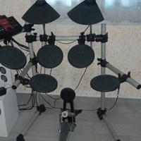 Batteria elettronica Yamaha con impianto audio com