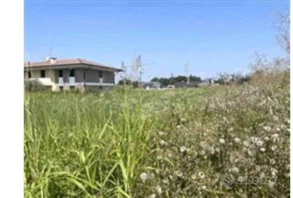 Immobile in asta di 1375 m² a Basiliano - Altro