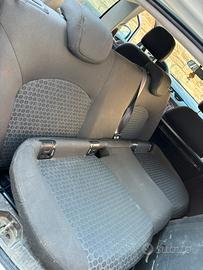 Sedili posteriori opel corsa E