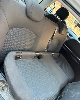 Sedili posteriori opel corsa E