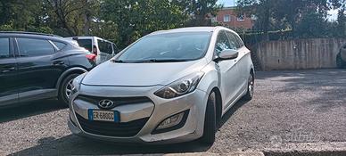 hyunday I30 wagon 1.6 CRD 