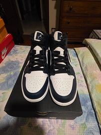 Nike air jordan 1 mid