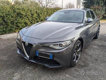 Alfa Romeo Giulia 2.0 Turbo 200 CV AT8 Super