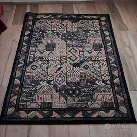 Tappeto 140x198cm rosa e nero in tessuto 