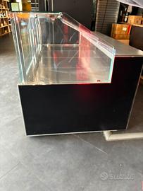 Vetrina espositiva