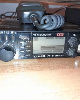 RICETRASMITTENTE CB BANDA VHF YAESU