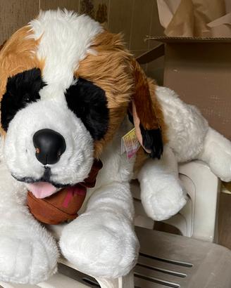 Cane peluche San Bernardo con borraccia.