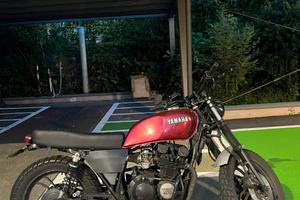 Yamaha XJ 550 1982 Café Racer / Scrambler