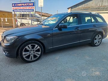 MERCEDES C220 CDI FUILL OPTIONAL 