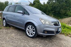 Opel Zafira 1.9 16V CDTI 7 posti
